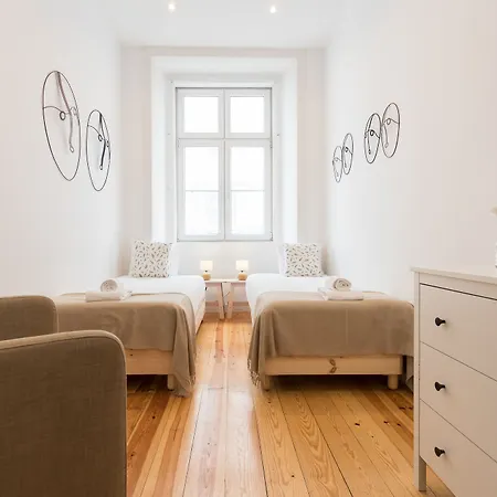 Apartment Modern Baixa By Lu Holidays Lissabon